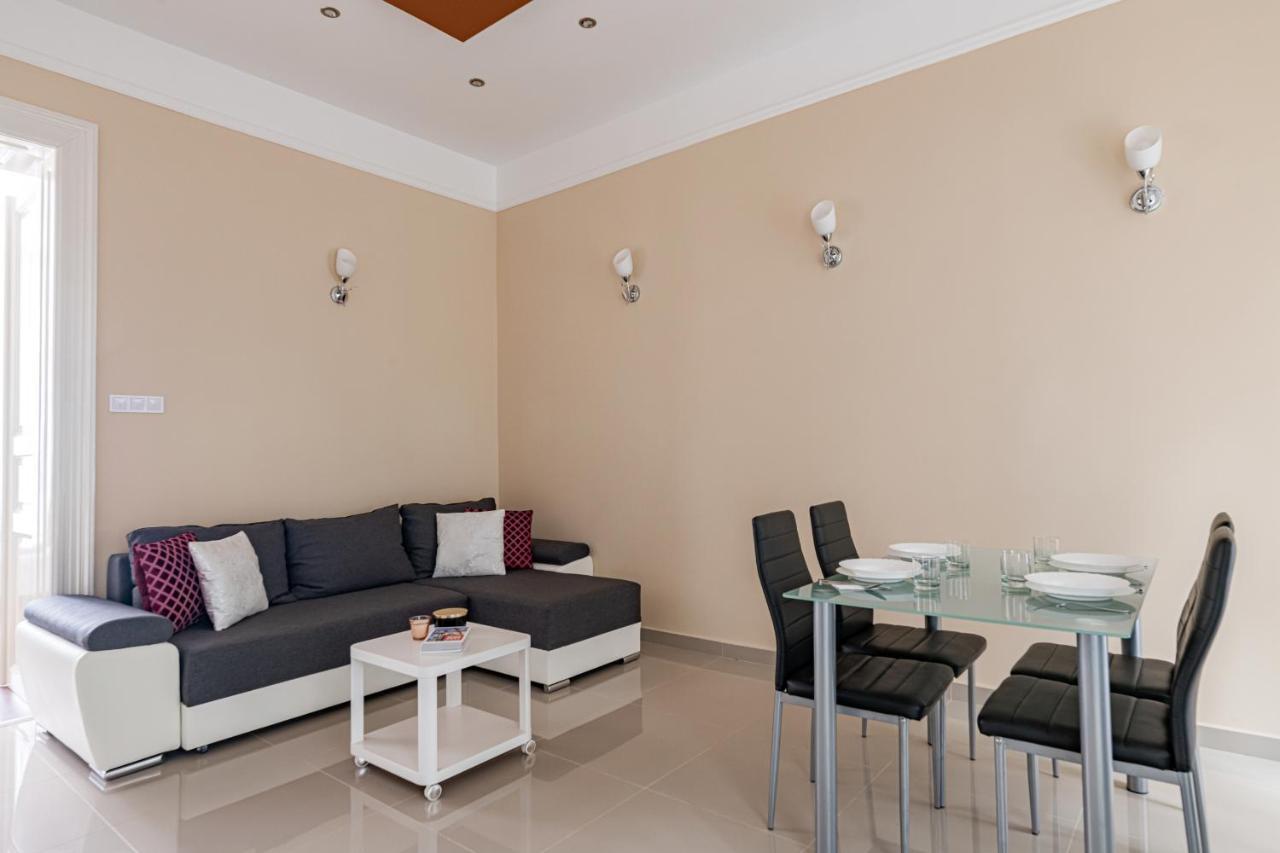 Apartament Hungary Westend *